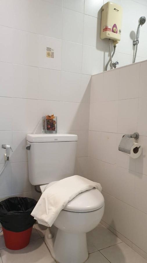 Zen Sukhumvit33 Hotel Bangkok Kültér fotó