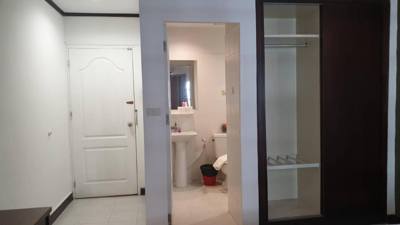 Zen Sukhumvit33 Hotel Bangkok Kültér fotó